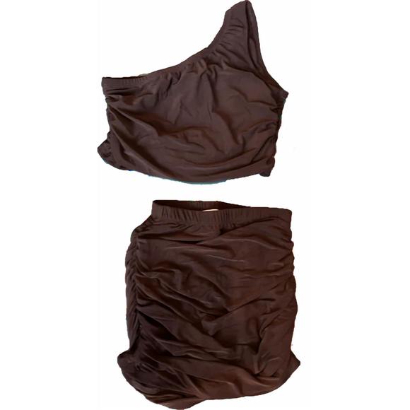 Cheryl Creations Girls Strawberry Rib Shorts